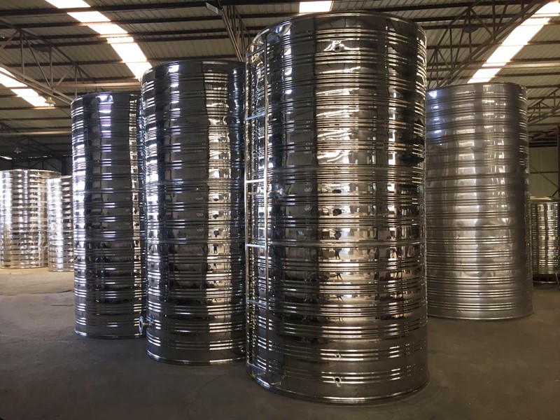 湖北圆形不锈钢保温水箱的主要特点有哪些？